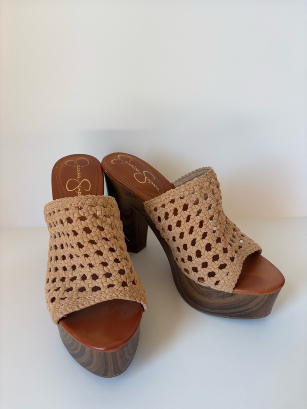 Jessica Simpson Tan Crochet Platform Mule Heels with Wood-Effect Sole